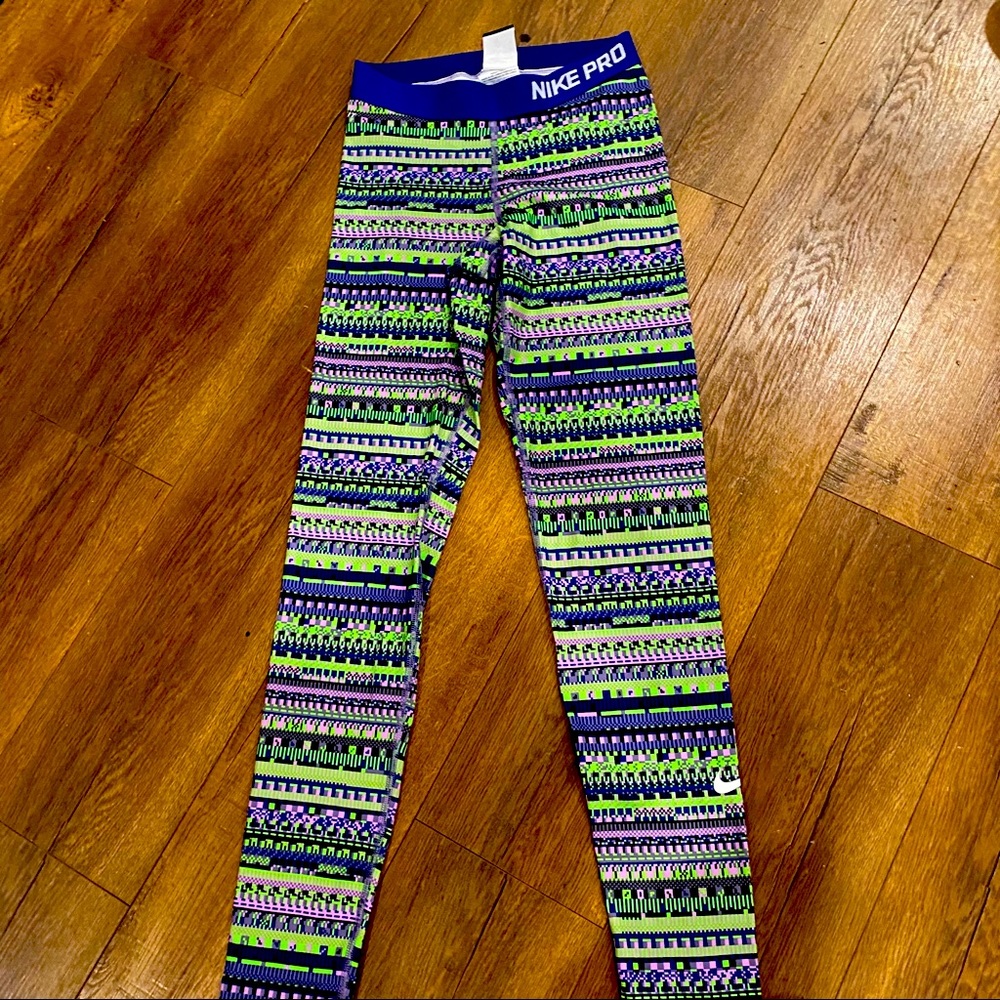 Nike Leggings (Small)